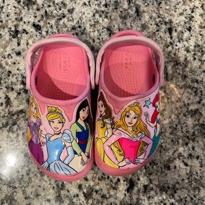 Crocs Disney princess